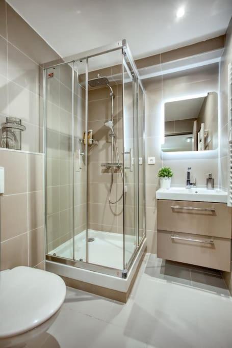 פריז Amazing Apart New Bastille 3 Bedrooms 2 Bathrooms מראה חיצוני תמונה